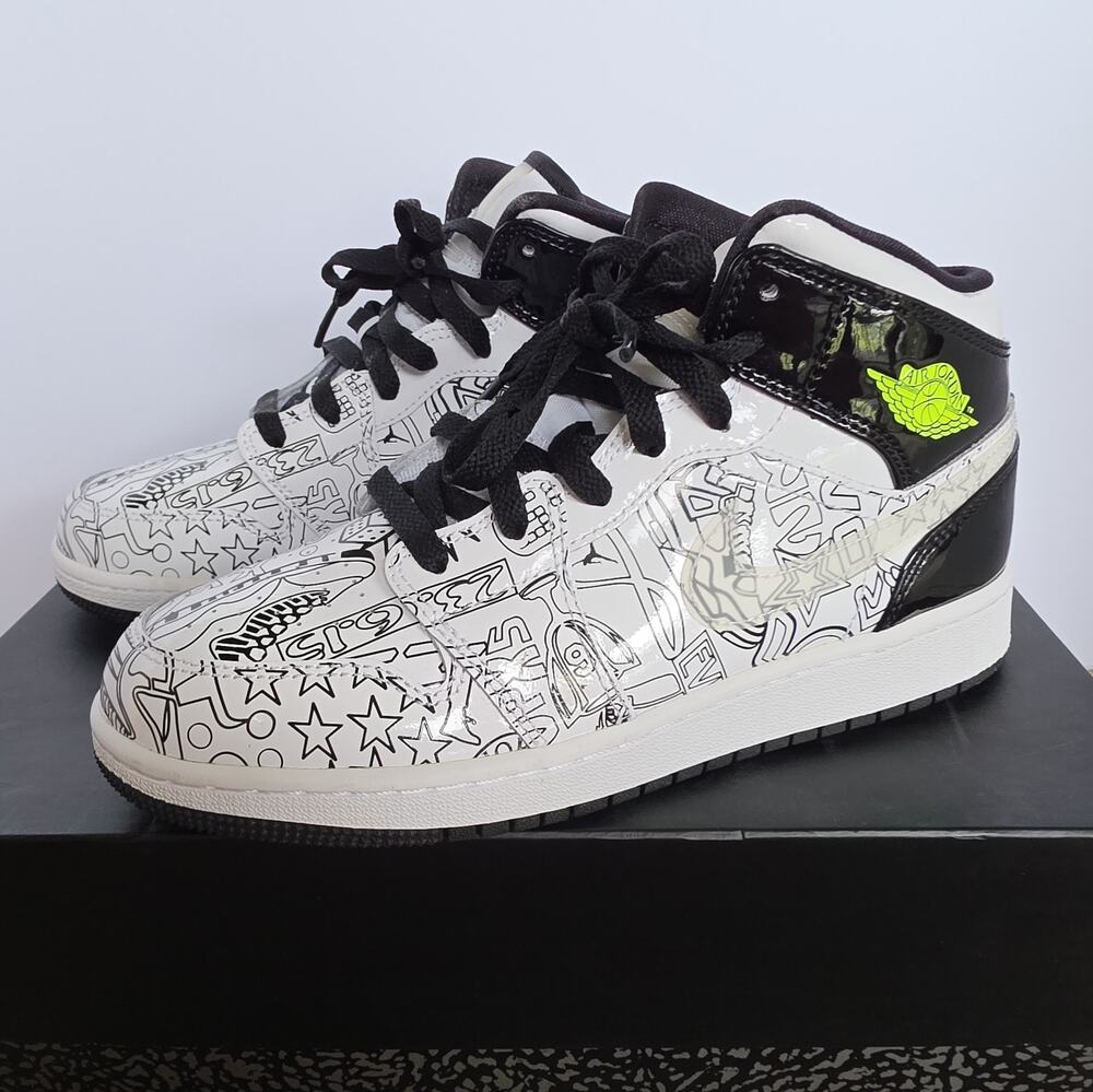 Nike Air Jordan 1 Mid SE (GS) DIY Doodle Black Graffiti DC4099-100, Boys SZ 5Y